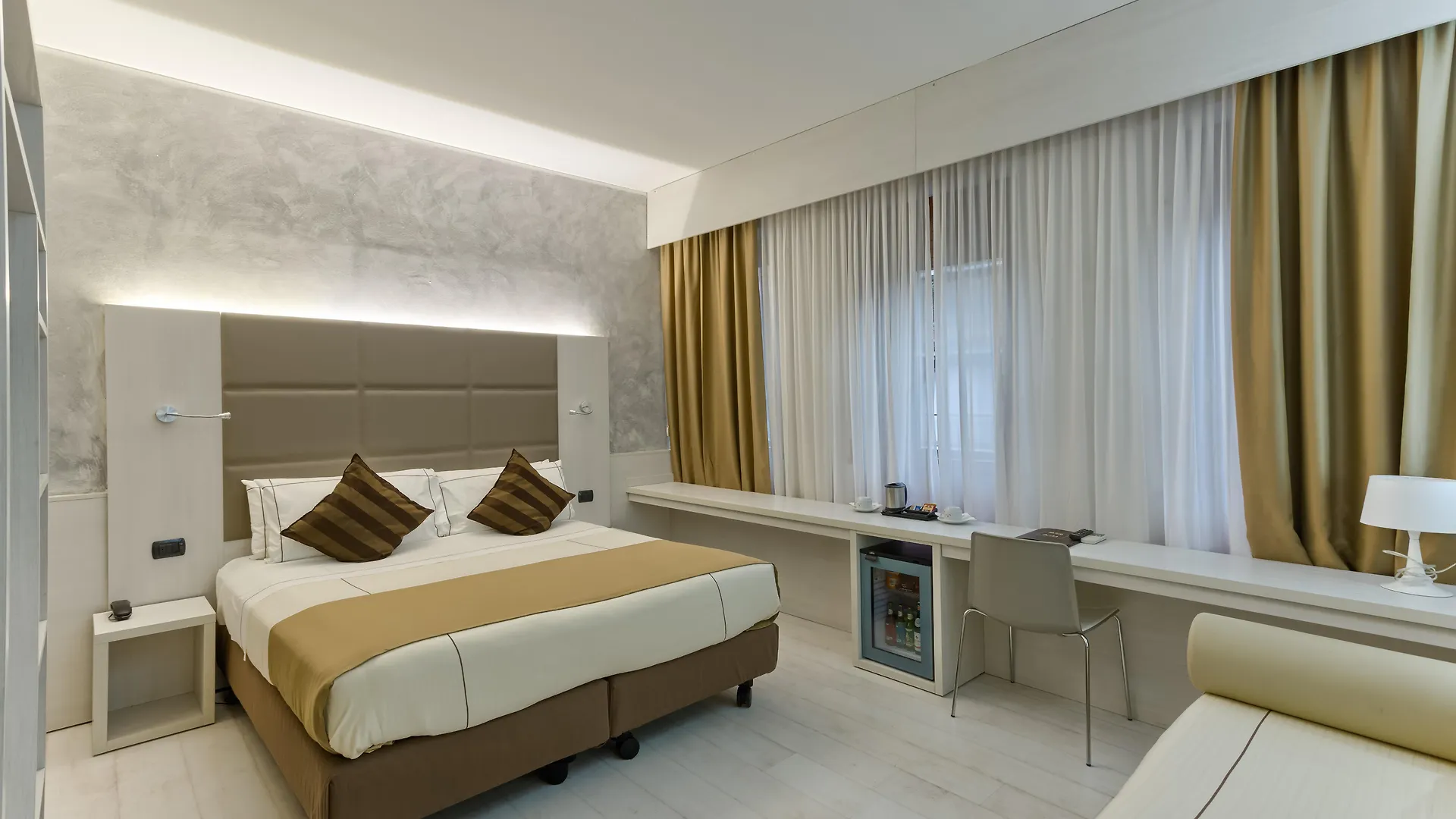 Agape Hotel Aa Hotels Milan
