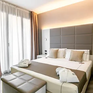Acca Palace Aa **** Milano