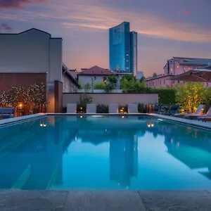 Crowne Plaza By Ihg **** Milano