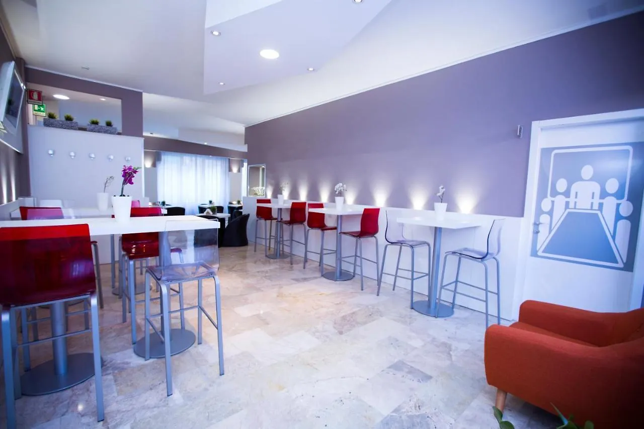 Agape Hotel Aa Hotels Milan 4*,