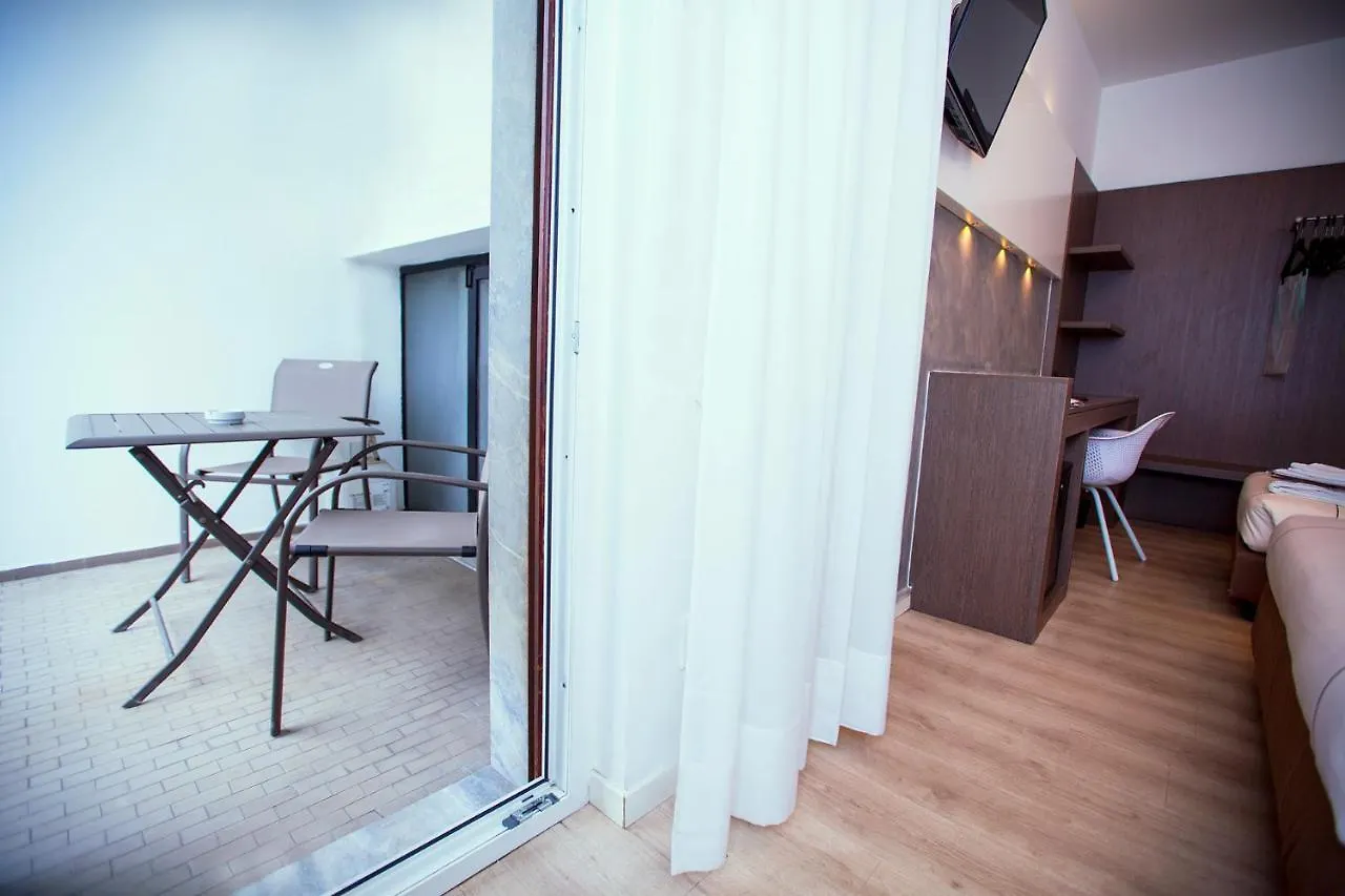 Agape Hotel Aa Hotels Milan 4*,