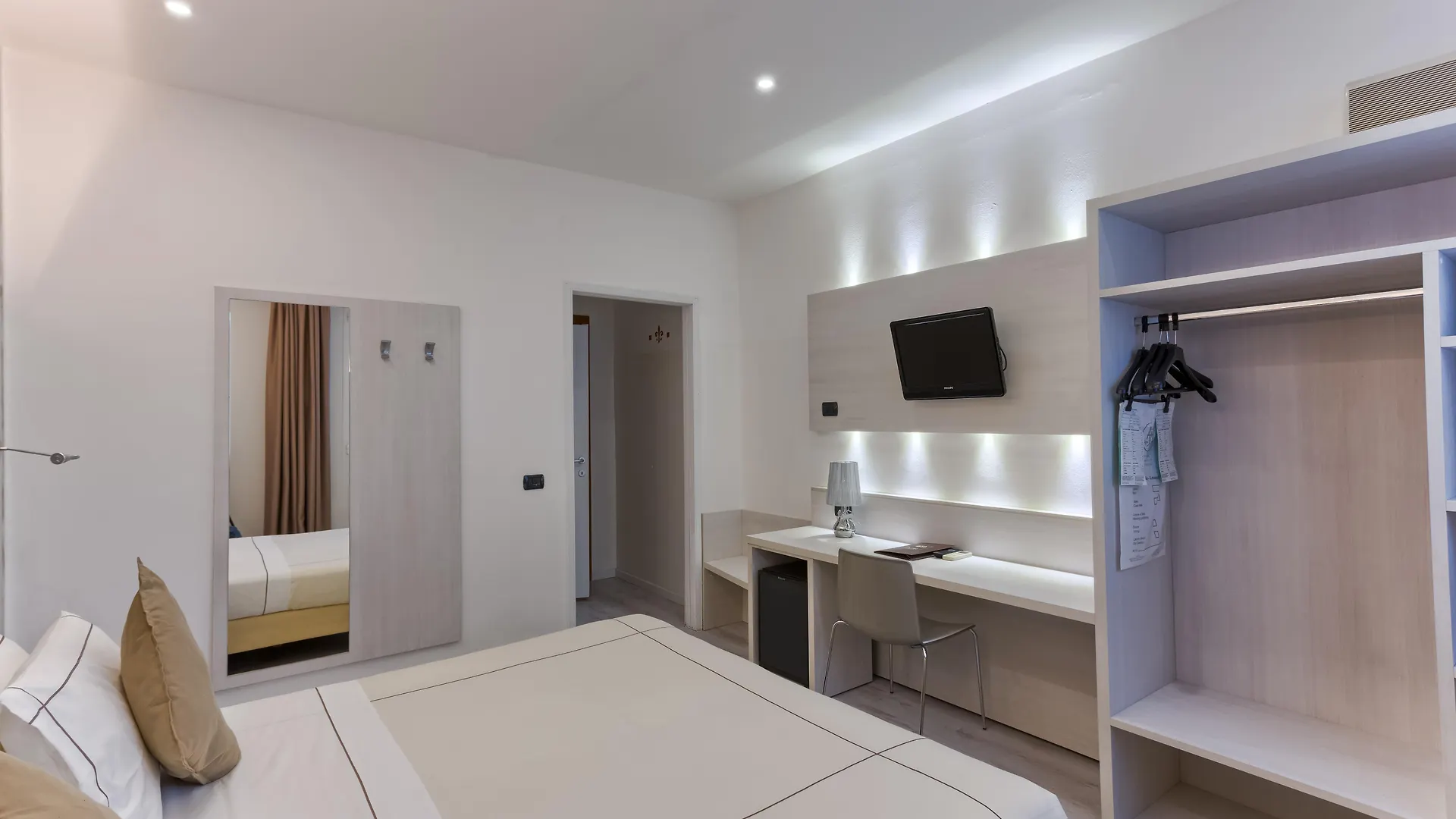 Agape Hotel Aa Hotels Milan