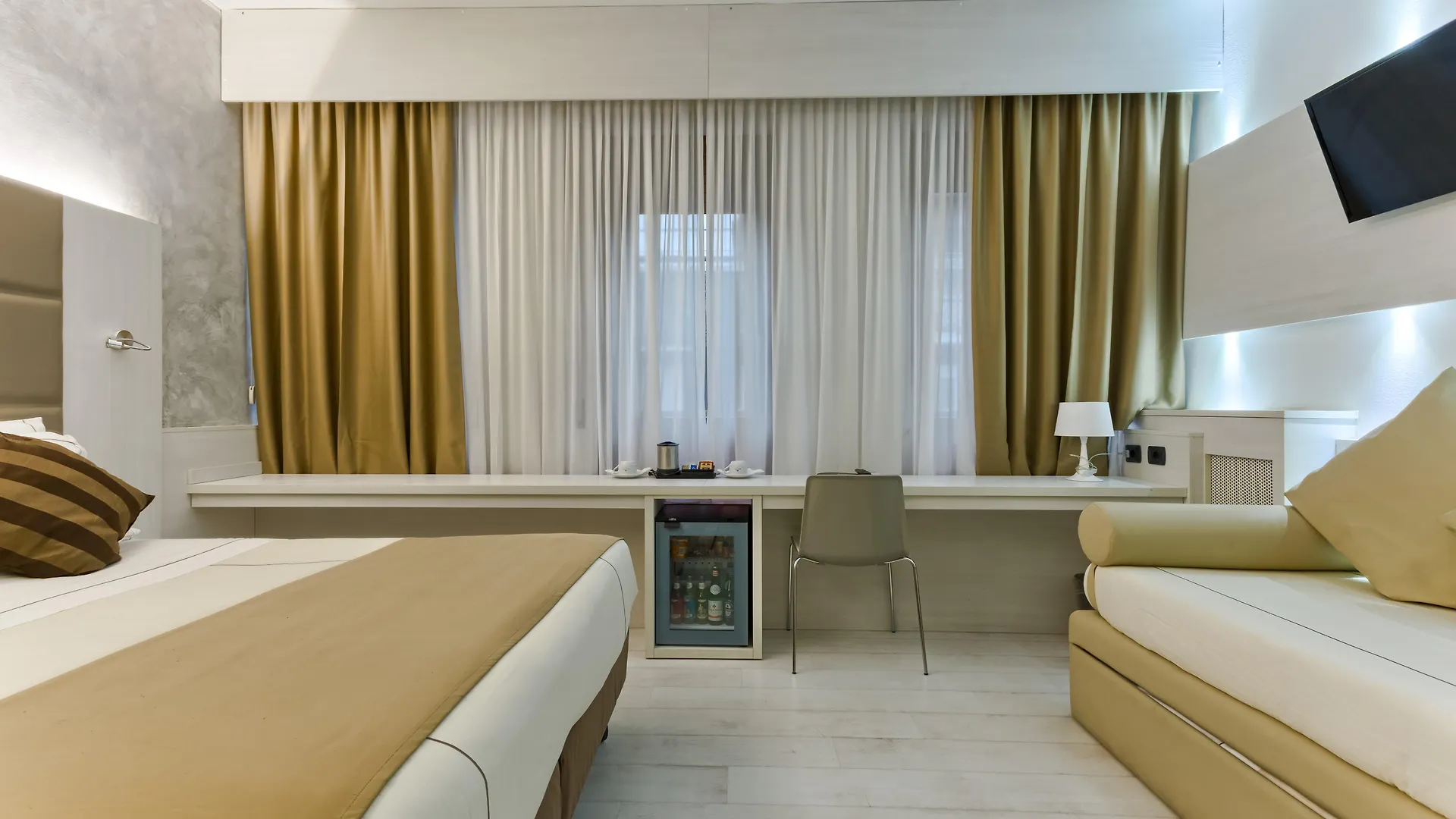 Agape Hotel Aa Hotels Milan